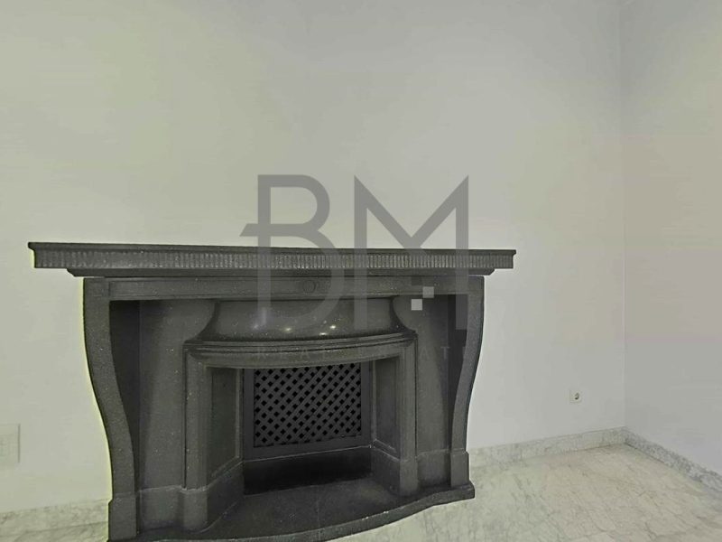 0f451098-0003996583-1.jpg